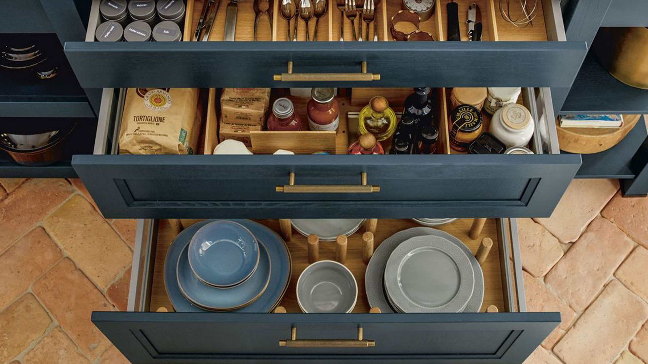 Mehr Platz Und Ordnung In Der Küche - Tipps Zur Lagerung Von